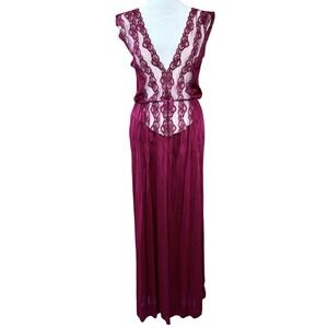 Vintage Flair Long Nightgown Burgundy Satin Nylon Lace Lingerie Union‎ Made USA